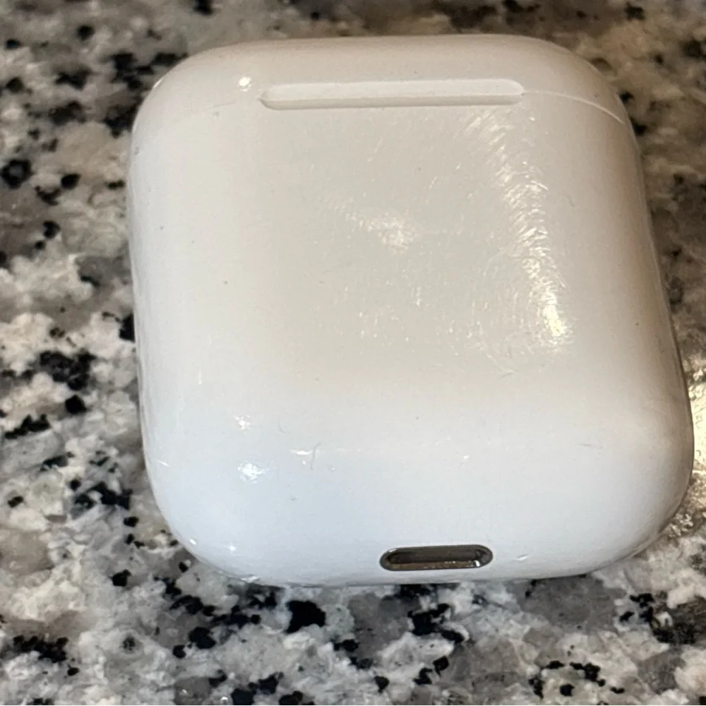 OEM Apple AirPods (1st Generation) Charging Case Replacement Case Only A1602